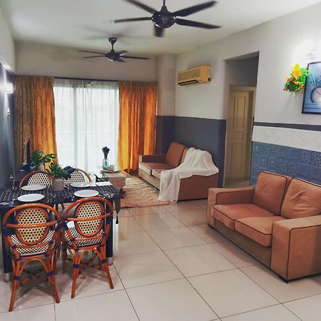 Kinta Riverfront Apartment, Jalan Lim Bo Seng Ipoh Bagian luar foto